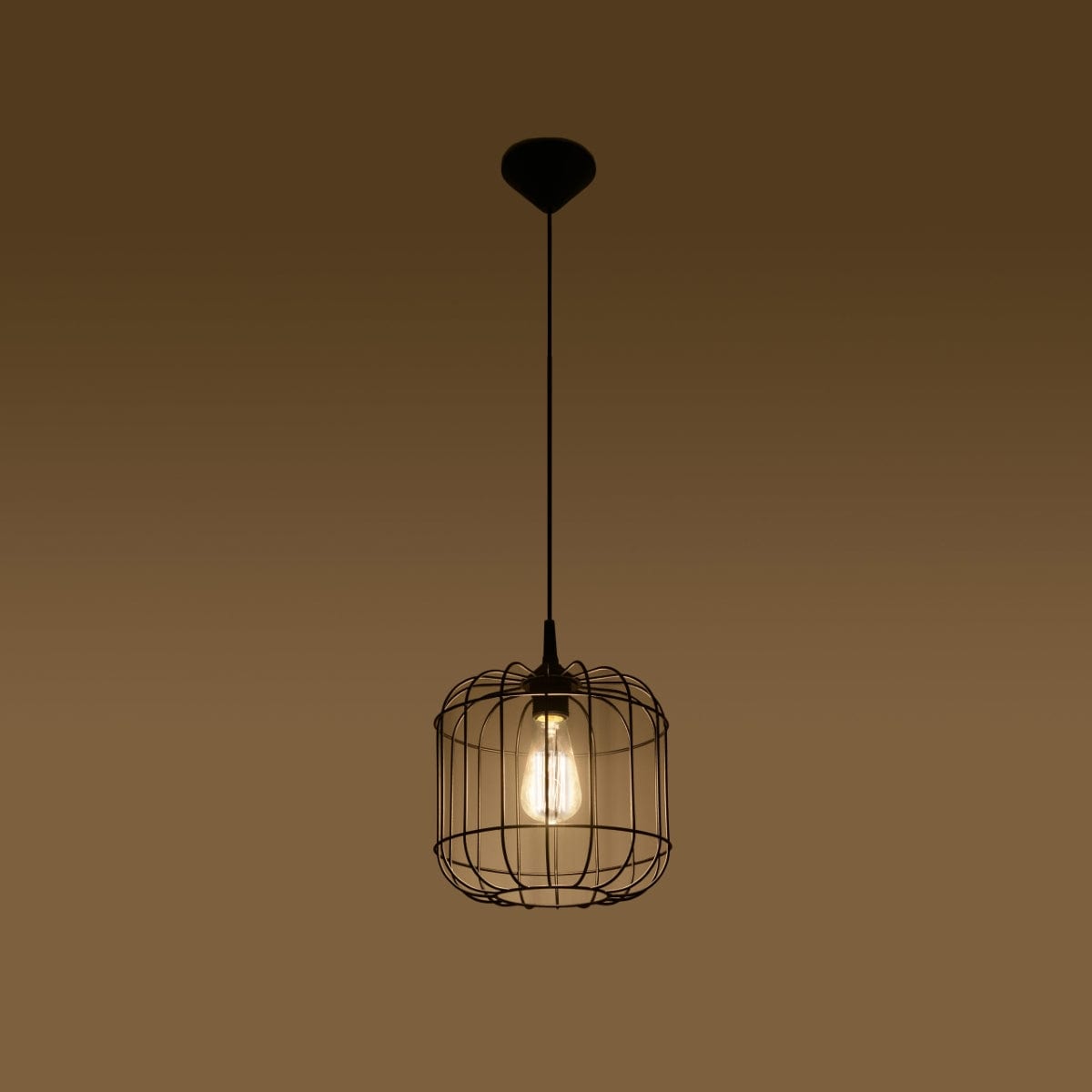 Pendellampa Celta Black - Modern Designer Hängande Lampa - Justerbar Höjd - Geometrisk Skärm - Utbytbar E27 Lampa - Stilig &amp; Funktionell