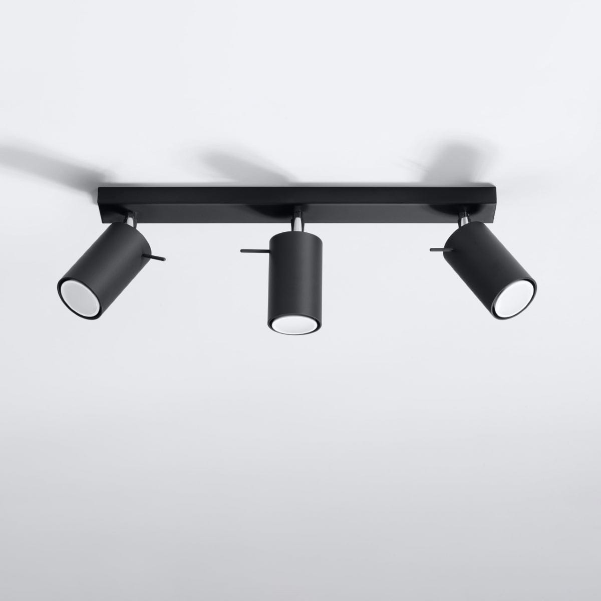 Ring Triple Black Spotlight - Modern Justerbar Stål Taklampa - 45x6x16 cm