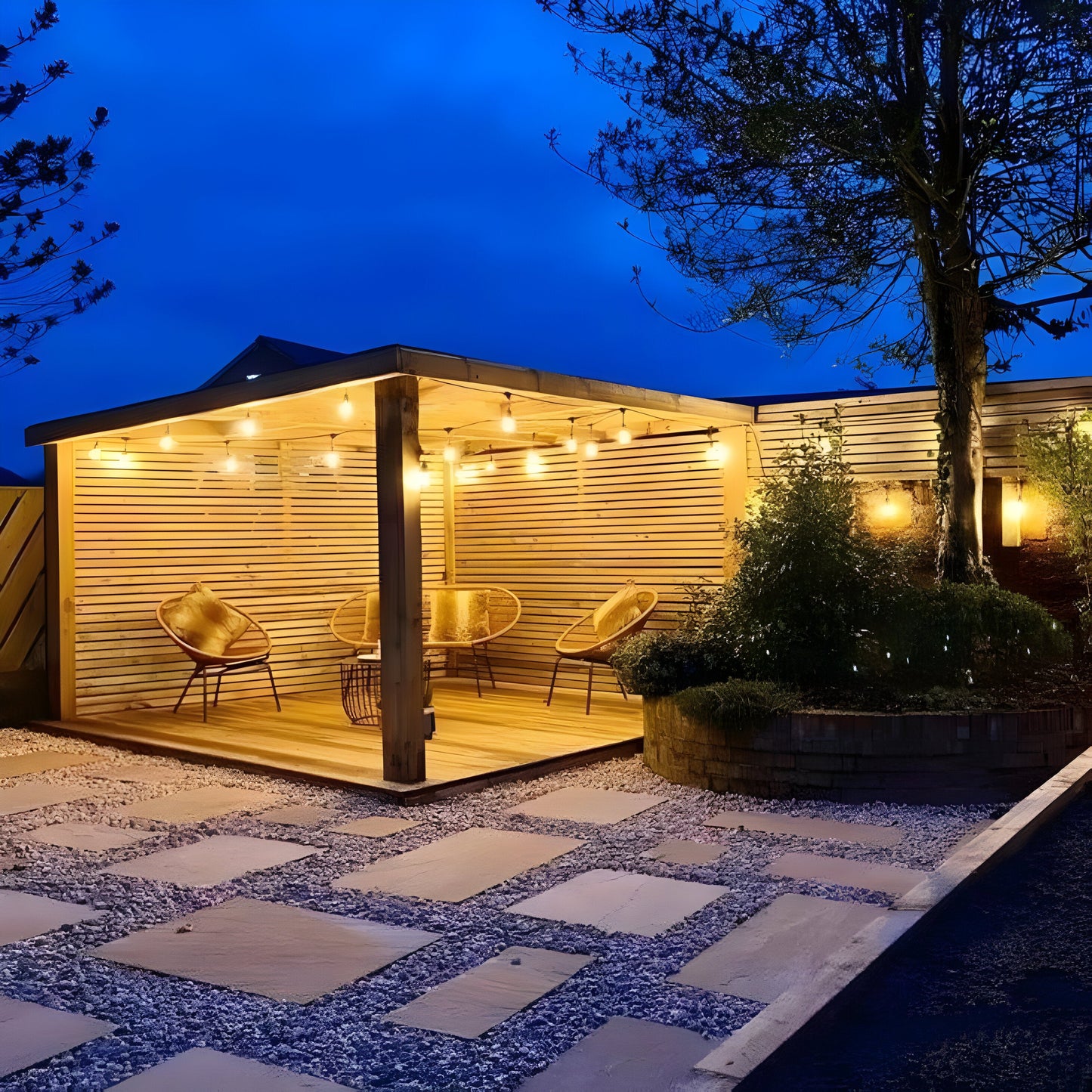 CozyDrape Light - Vattentålig LED-ljusslinga för utomhusbruk