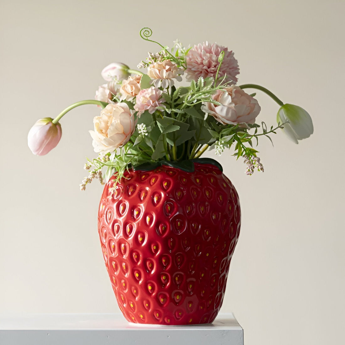 Jordgubbe Keramisk Blomsterkruka - Modern Fantasifull Design