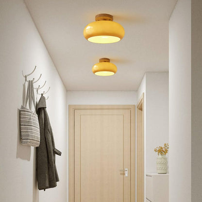LED Taklampa med trä- och glasnyans
