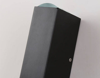 Slim Svart Utomhusvägglampa – Energieffektiv LEDarmatur för Moderna Utrymmen