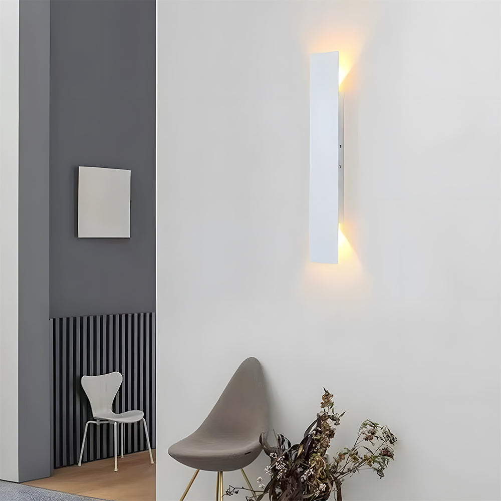 Utomhusvägglampa med modern vattentät design