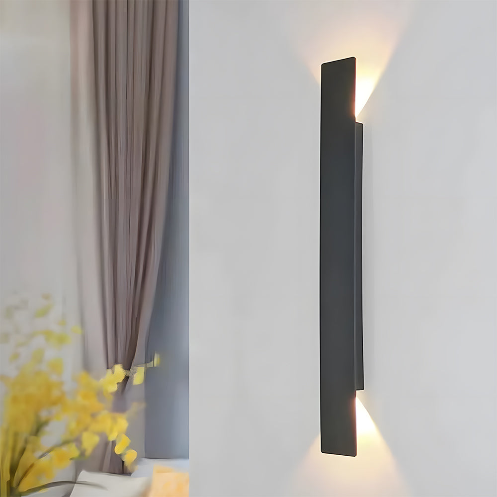 Utomhusvägglampa med modern vattentät design
