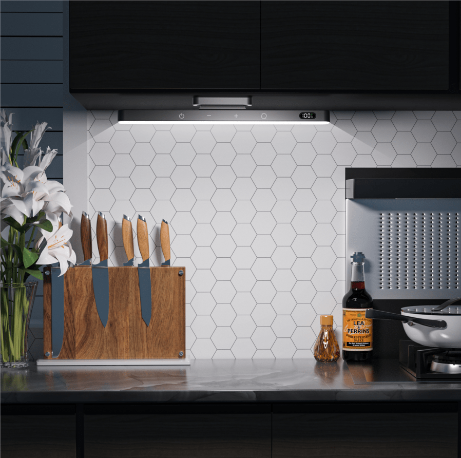 RoyaleGlow Bärbar LED Skrivbordslampa - Magnetisk, Fjärrstyrd Dimbart med 3 Färglägen