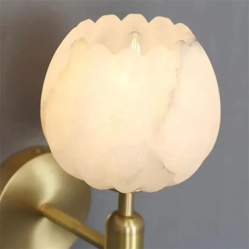 LuxeLicht - Romantisk Vägglampa med Marmorfinish