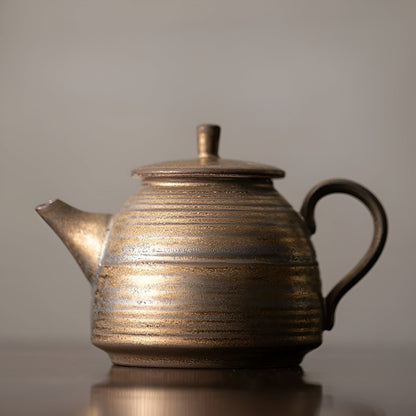 Teekanne av järn med glasyr – Japansk design &amp; handgjord | Perfekt för Gongfu te ceremonier