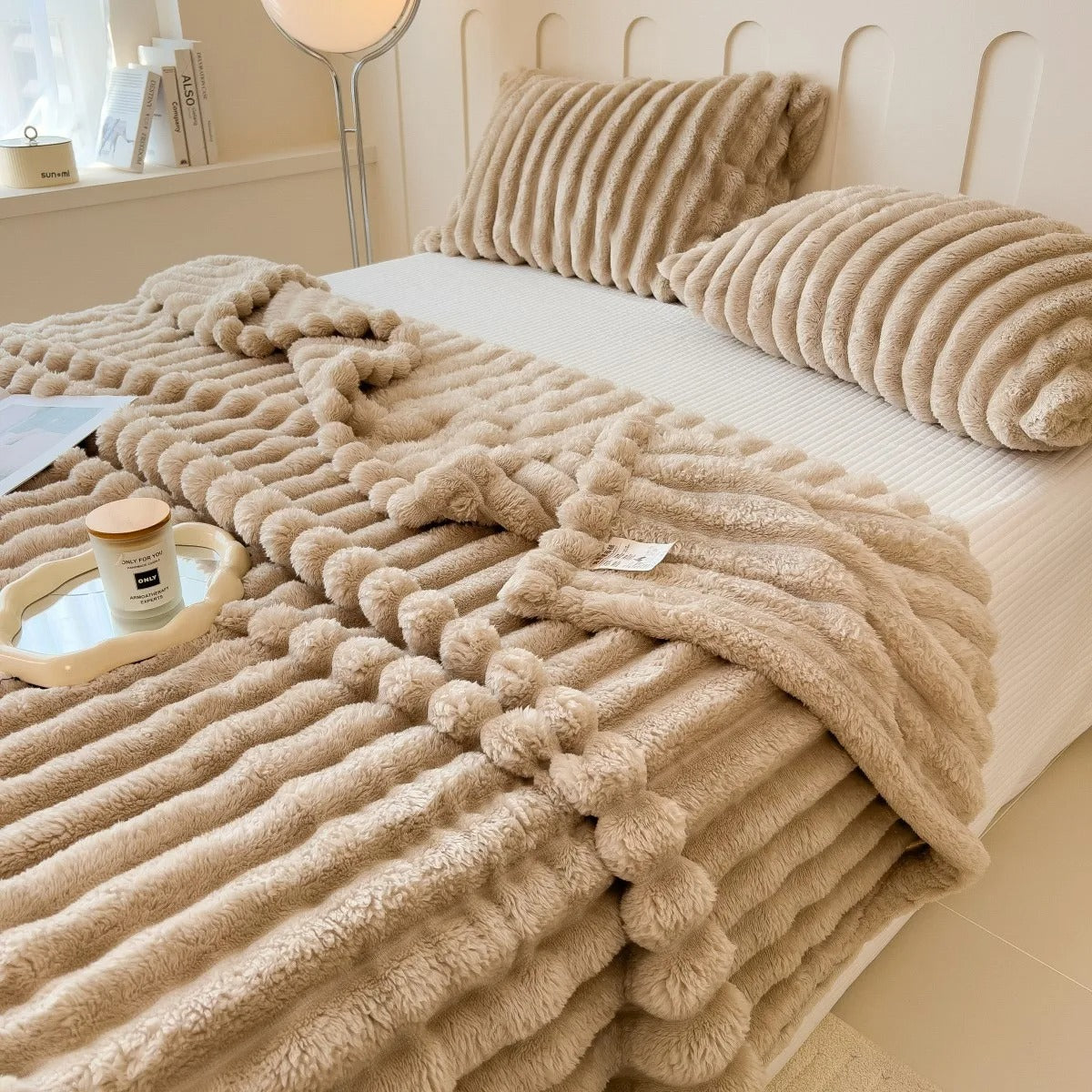 Carvallo - Multifunktionell filt med tjocka ränder