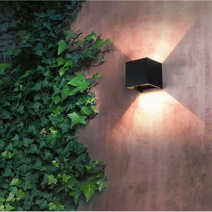Vägglampa Svart Aluminium Justerbar Kub LED