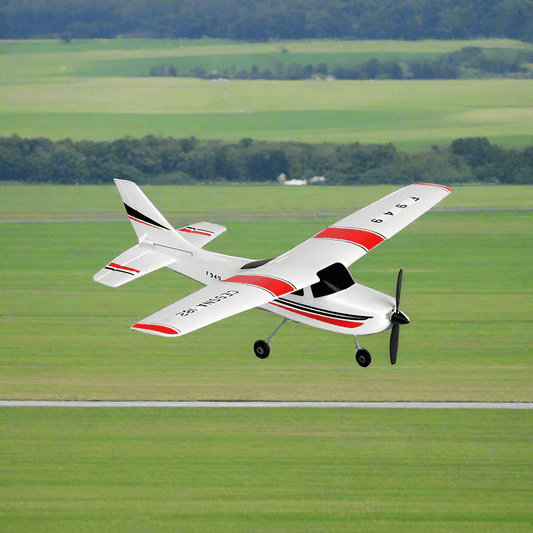 Fjärrstyrd leksaksplan med stabiliserad flygning