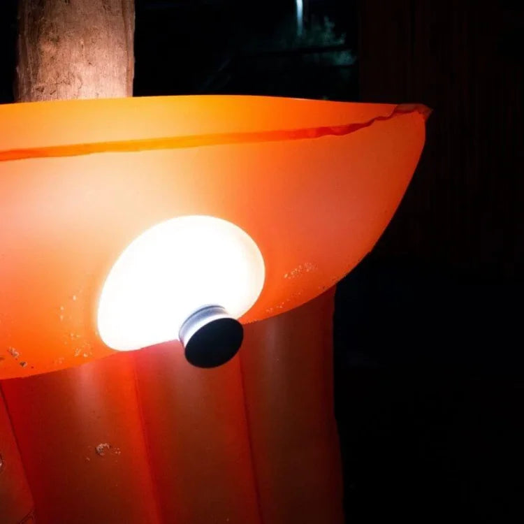 Vägglampa med uppladdningsbar sugmontering LED