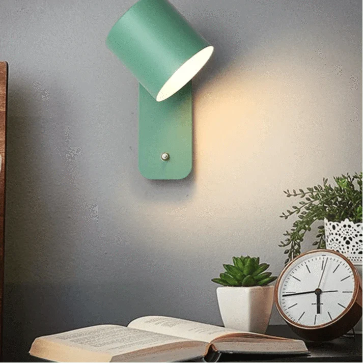 Justerbar Nordisk Vägglampa med Rotabel Sconcelampa och Integrerad Strömbrytare – Inomhus Vägglampor för Heminredning
