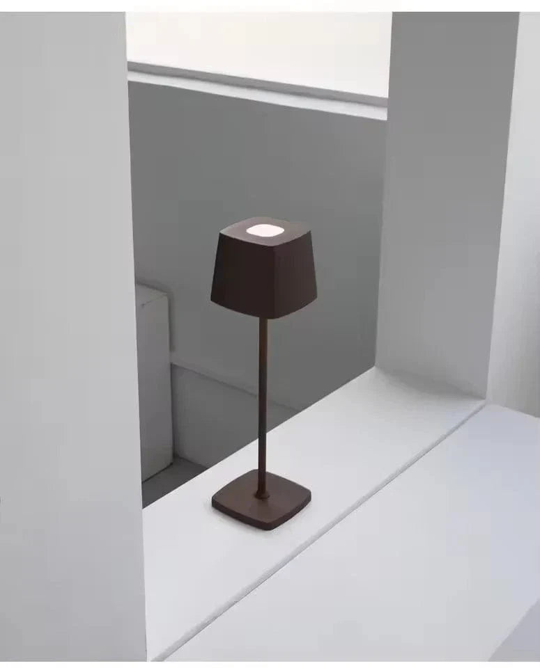 Trådlös LED Bordslampa – Uppladdningsbar - Varmvit - Steglös Dimming - Aluminium - Inomhusbelysning