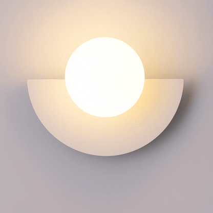 Frosted Globe Smidesjärn Vägglampa