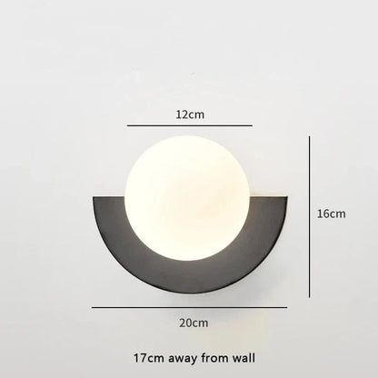 Frosted Globe Smidesjärn Vägglampa