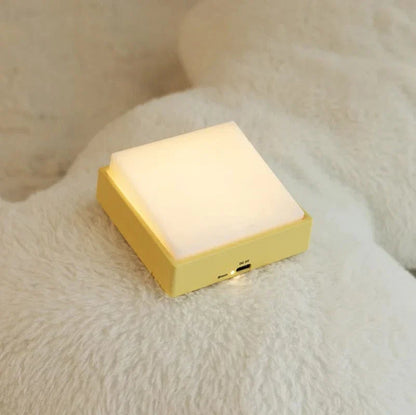 LED Sängbordslampa med magnetisk attraktion – Modern nattdukslamp för sovrum, varm vit ljusglöd, USB uppladdningsbar
