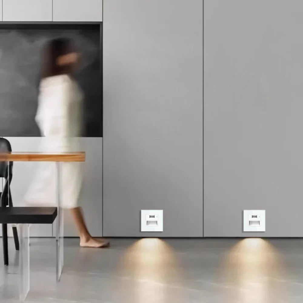 LED Rörelsesensor Trappa Lampa – Inbyggd Inomhusbelysning för Trapphus och Korridor, Energibesparande PIR Sensor