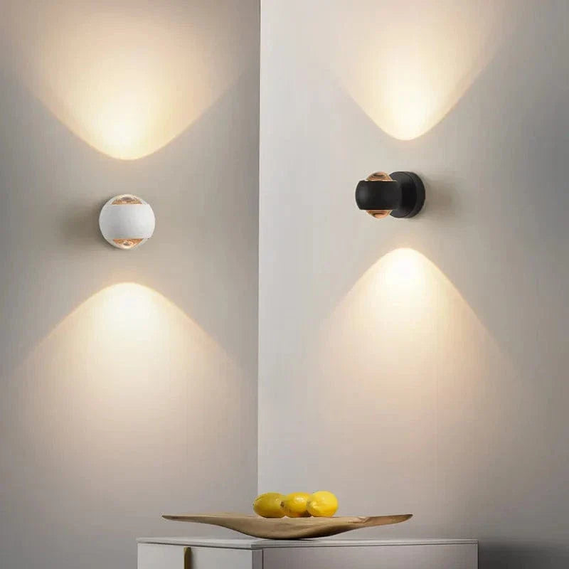 LED vägglampa med roterbar design – Modern - Frostad metall - Akrylinse - Upp/Ner belysning - Nordisk stil