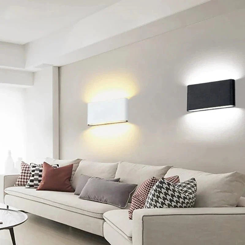 LED Vägglampa Med Upp/Ned Montering – Vattentät - Justerbar Färgtemperatur - Aluminium - Modern Design - Inomhus/Ute Användning