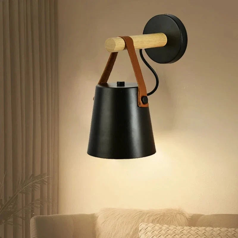 LED Vägglampa Med Justerbar Ljusfärg – Nordisk Design - Trä och Järn - Idealisk För Inomhusbruk - Modern Stil - Perfekt För Sovrum och Vardagsrum