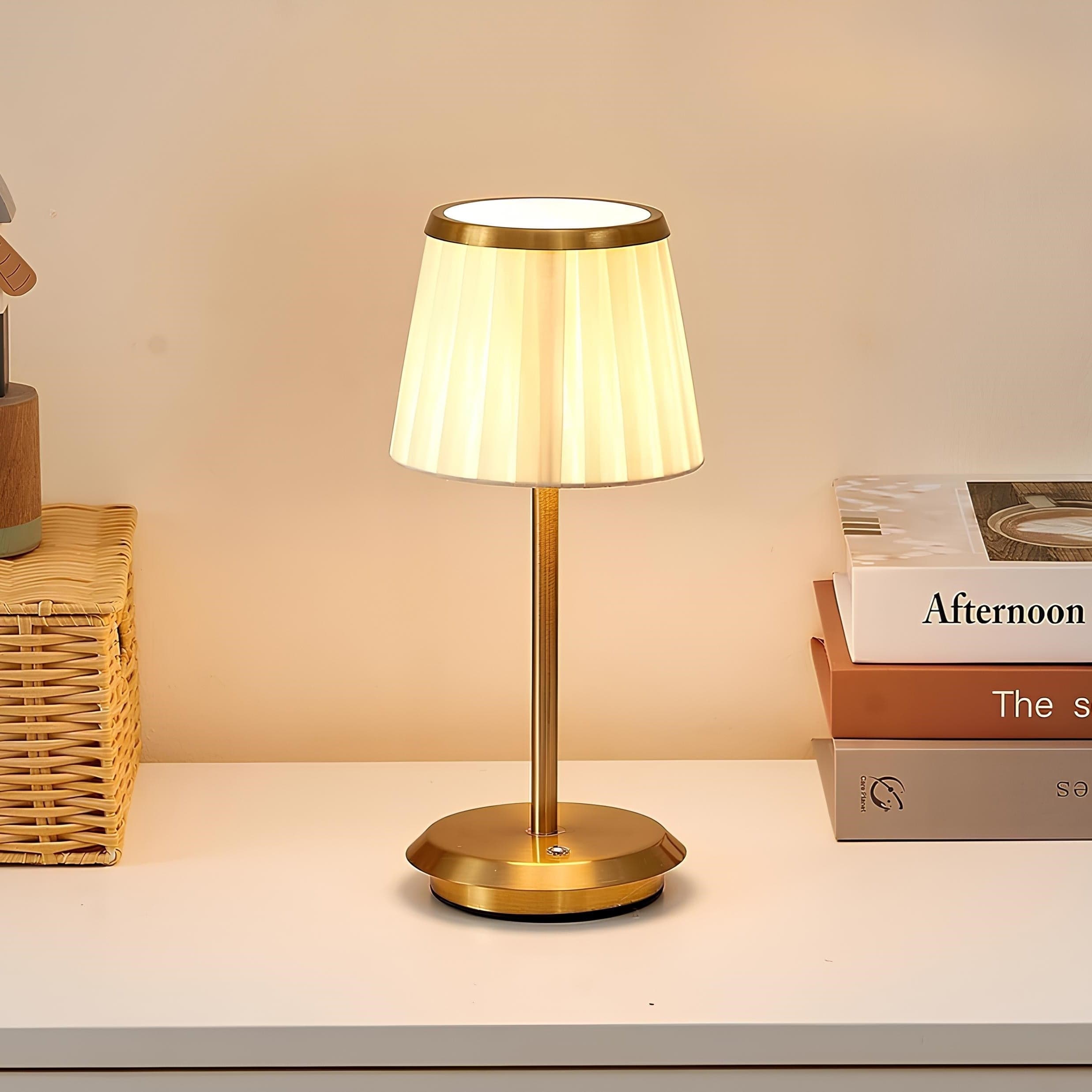 Lyxig Plisserad Återuppladdningsbar Bordslampa