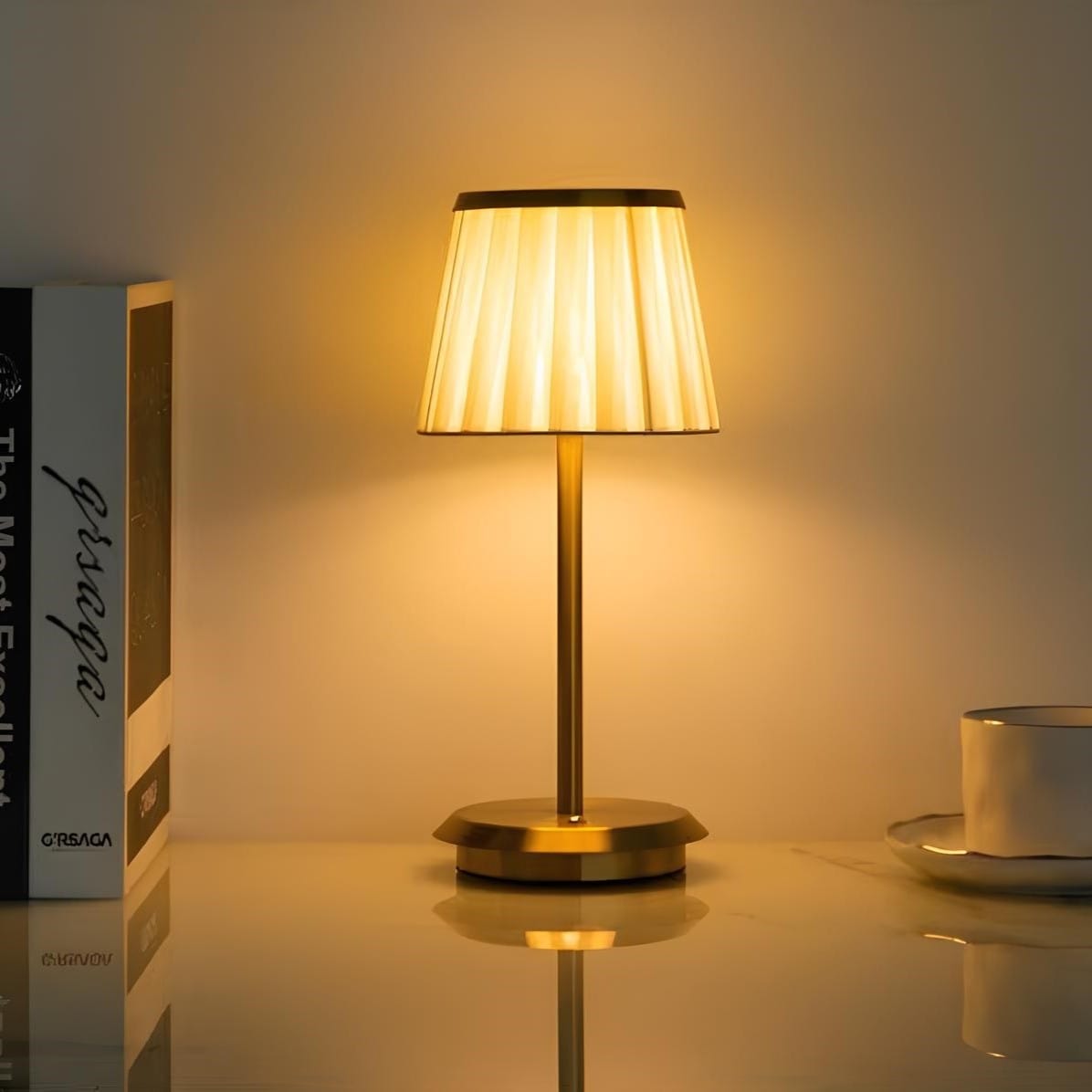 Lyxig Plisserad Återuppladdningsbar Bordslampa