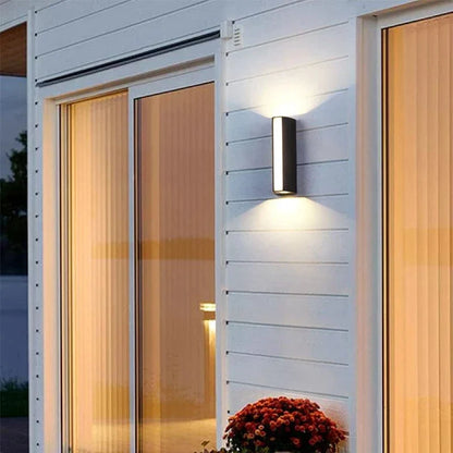 Modern Utomhus Vägglampa - Vattentät Aluminium Sconces för Trädgård och Veranda - 4W LED Svart Utomhus Vägglampa