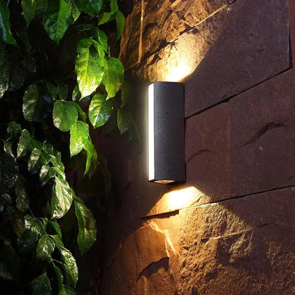 Modern Utomhus Vägglampa - Vattentät Aluminium Sconces för Trädgård och Veranda - 4W LED Svart Utomhus Vägglampa