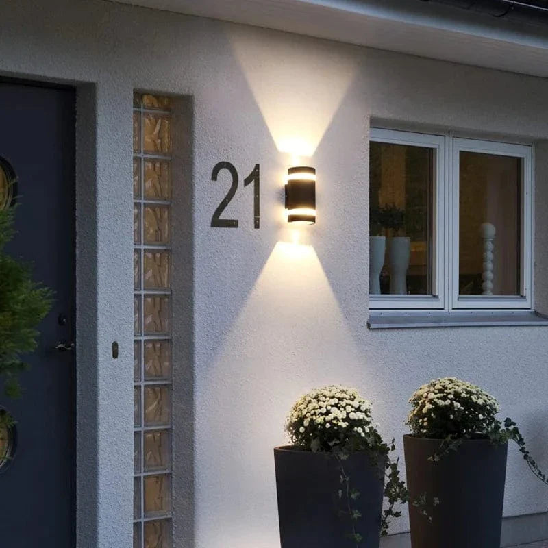 Modern Utomhus Vägglampa - Vattentät Aluminium Sconce för Trädgård och Veranda - 6W/12W Alternativ