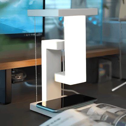 Flytande LED-nattlampa med trådlös laddare