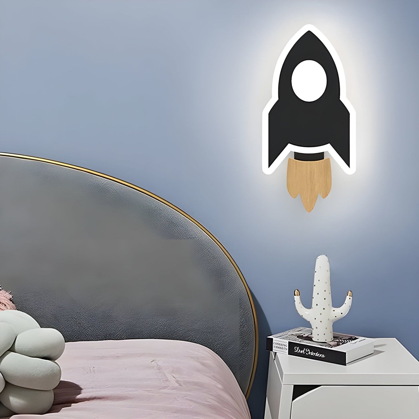 RocketGlow Ljus - Dekorativ Barns Tecknad Raket LED Vägglampa