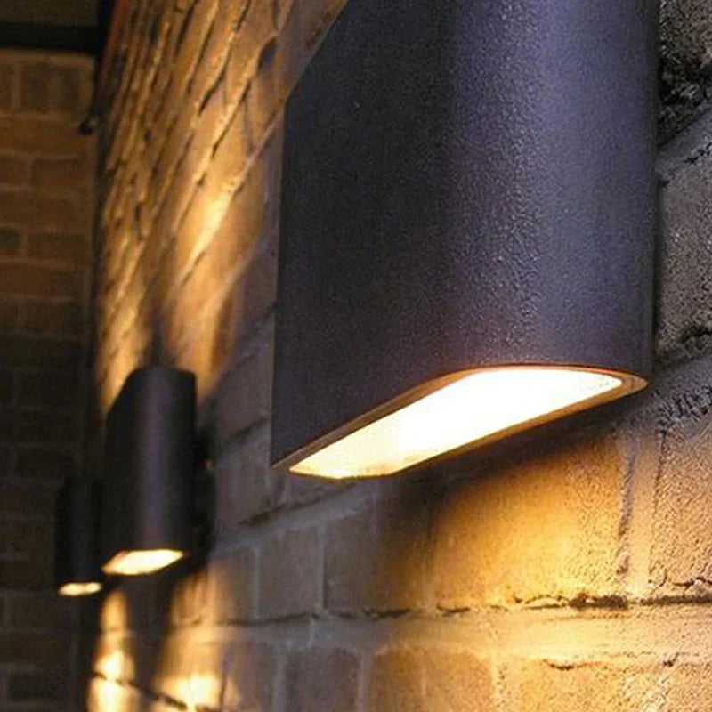 Carvallo Vägglampa Bad | IP65 Vattentålig | Modern Design | LED Aluminium