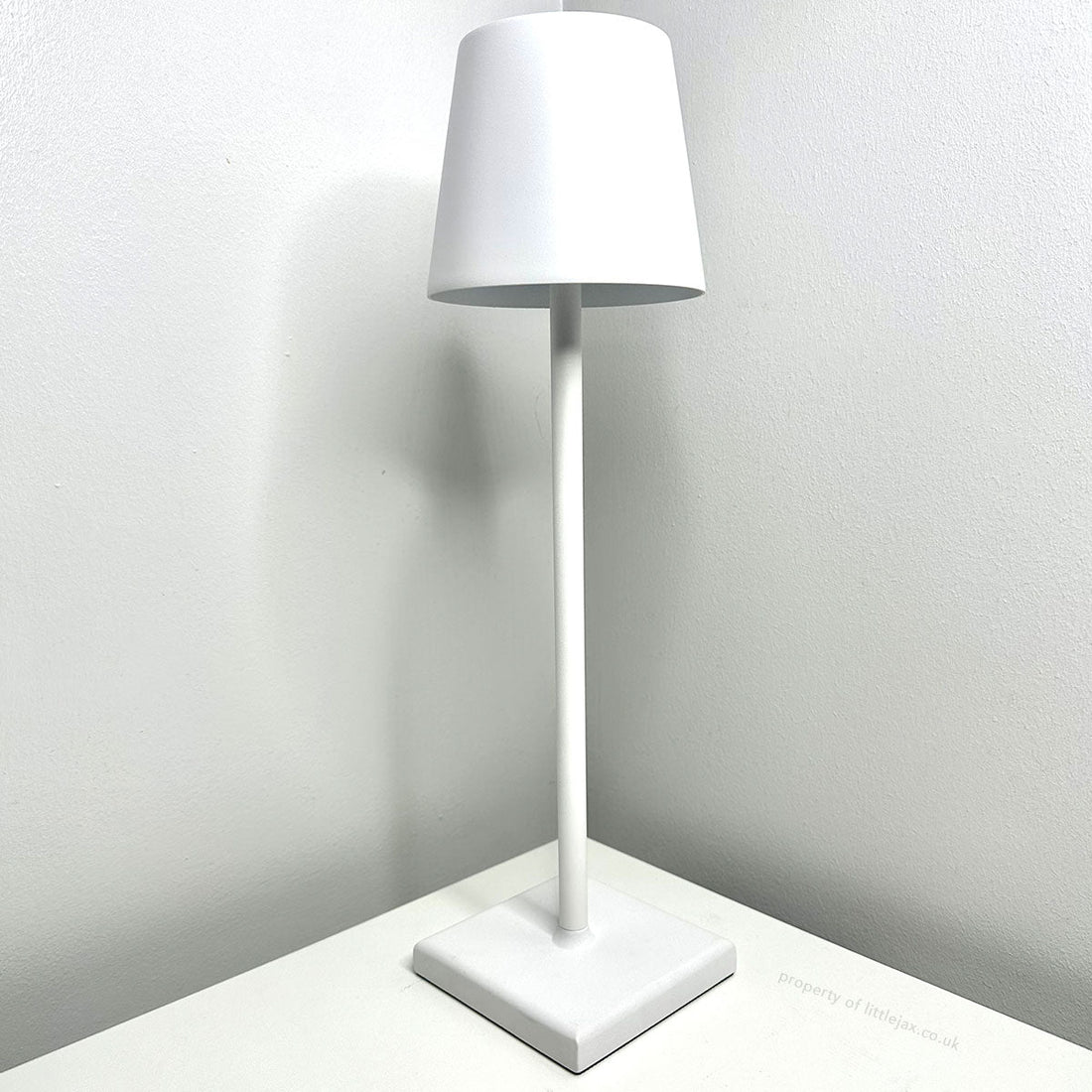 Modern trådlös bordslampa | 15&quot; uppladdningsbar LED | Beröringsljusstyrning | Elegant design i 10 färger