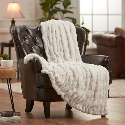 Elegant Faux Fur Filt