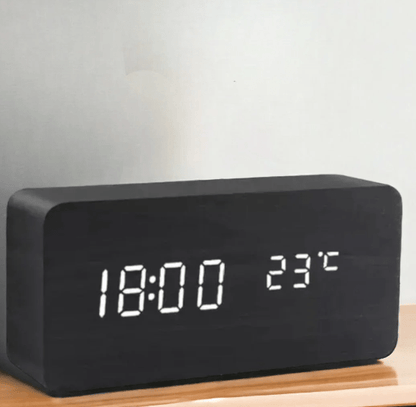 AMBIWOOD – Röststyrd LED-klocka med minimalistisk trädesign