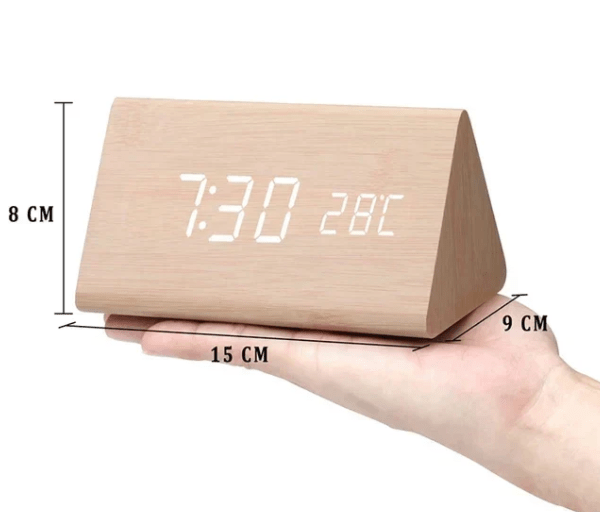 AMBIWOOD – Röststyrd LED-klocka med minimalistisk trädesign