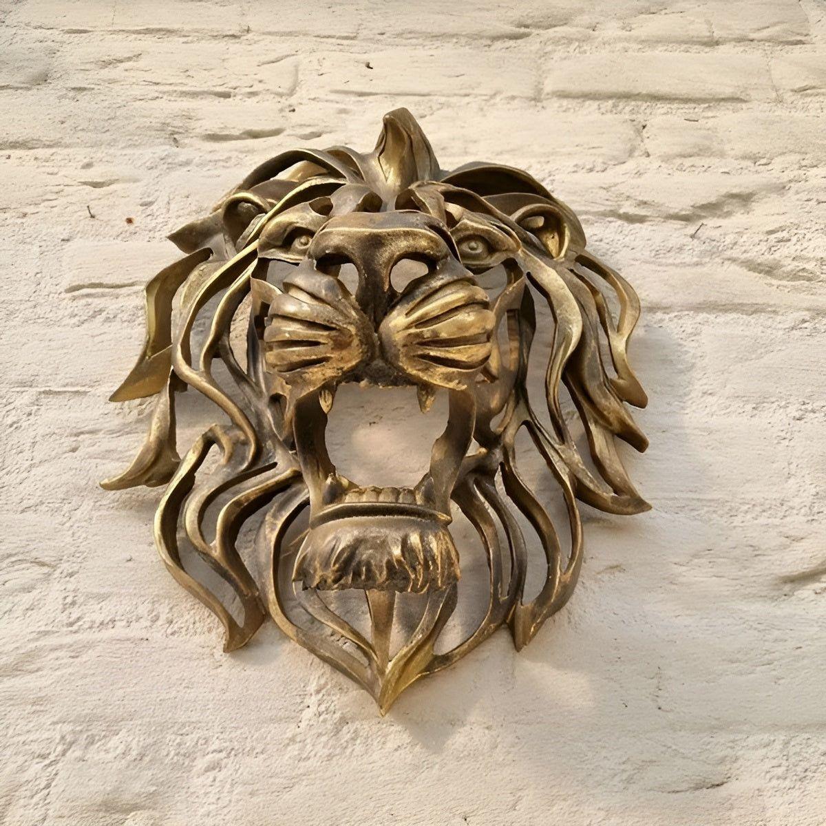 Golden Roar - Exquisite Guldpläterad Hartz Lejonhuvud Väggmonterad Skulptur