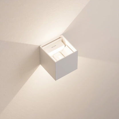 LumenGuard - Modern Vägglampa