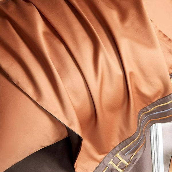 Bomullssatin broderad grå sängset