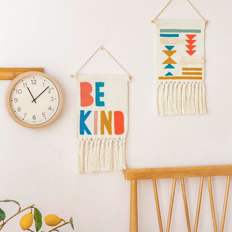 Tufted Wall Art – Geometrisk Regnbågsbroderi Väggtape